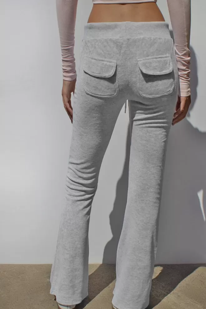 pantalon_evas_chenille__collection___subdued_2.webp Pantalons*Subdued Pantalon evasé chenille | Collection 2023 |