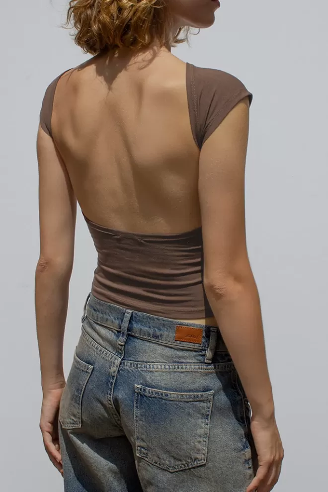 tshirt_encolure_bateau___collection___subdued_2.webp T-Shirts*Subdued T-shirt encolure bateau | Collection 2023 |